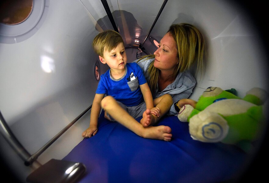 OXYNOVA 8 Hyperbaric Chamber